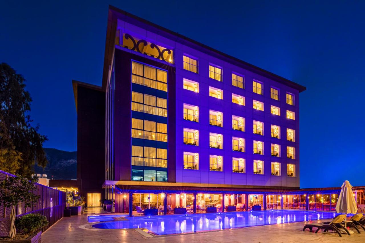 Otel Grand Pasha & Kyrenia 5*